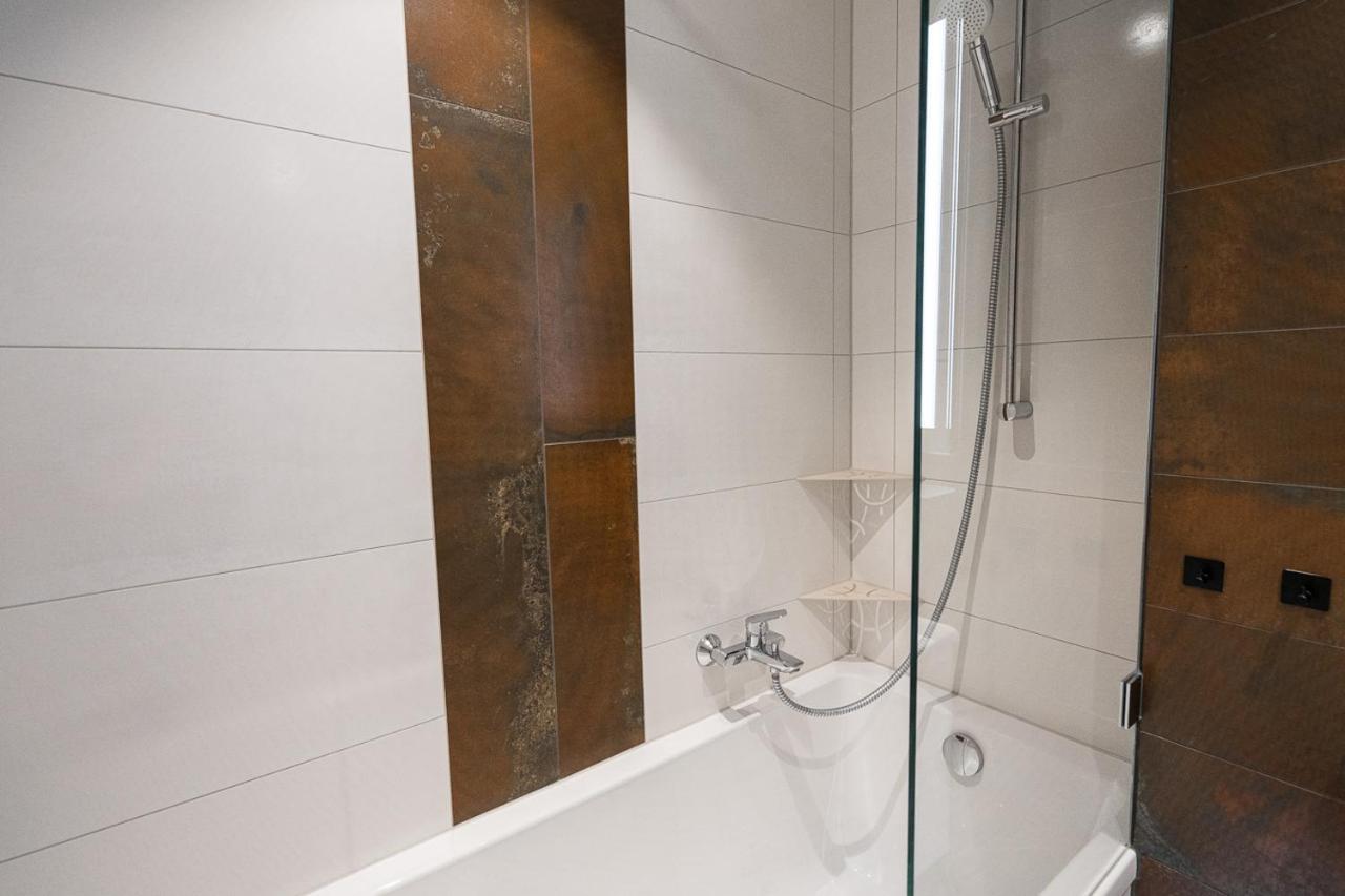 Stylisches Apartment Im Herzen Von Dresden + Parkplatz + Netflix + Self Check-In المظهر الخارجي الصورة
